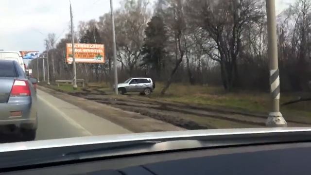 Решил объехать пробку на калужском шоссе смотреть онлайн
