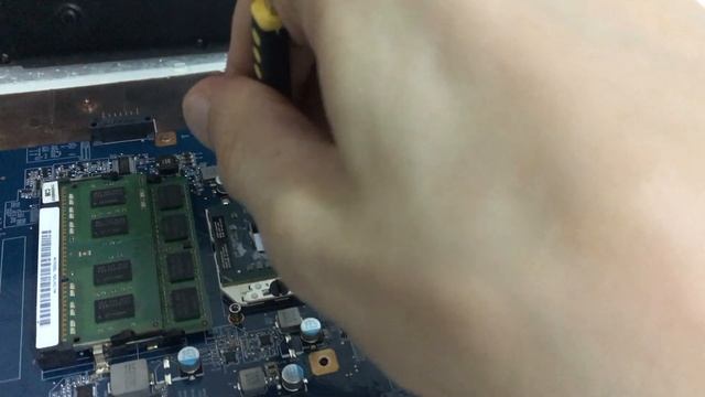 Разборка и апгрейд ноутбука Sony Vaio PCG-71511V | Disassemble, Cleaning, Upgrade смотреть онлайн