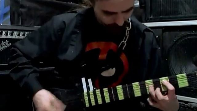 Guitar and bass and drums, Oh my! смотреть онлайн
