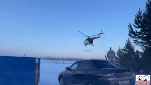 Как идёт посадка рейсового вертолёта в Саранпауле, в севере ХМАО