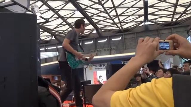 I am alright by Neil Zaza - Nu-X Stage - Music China 2012.avi смотреть онлайн