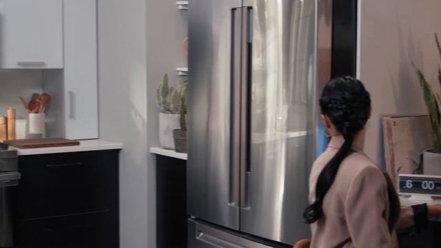 Haier Over-the-Range Microwave with Built-In WiFi смотреть онлайн