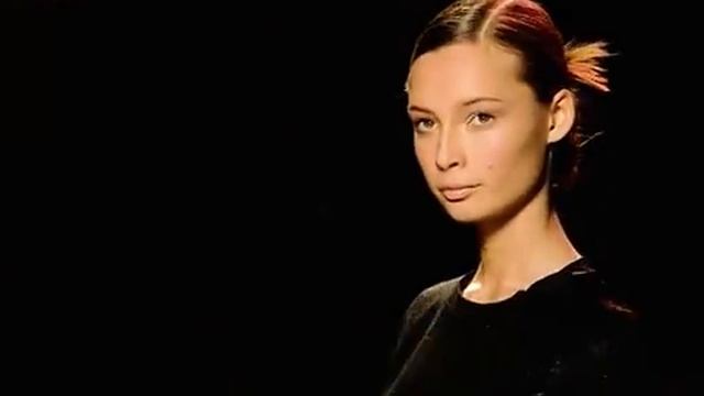 NINA RICCI Spring 2004 Paris - Fashion Channel смотреть онлайн