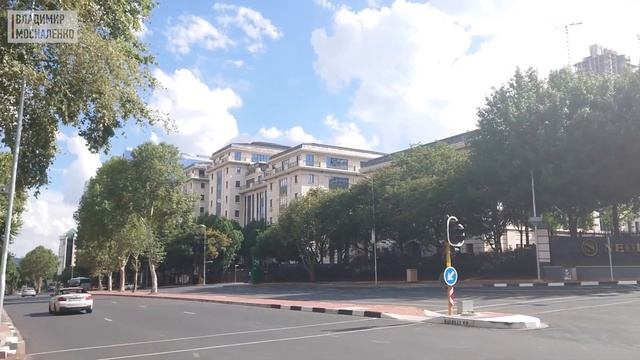 Йоханнесбург, ЮАР. Аренда машины в Африке, обзор номера в отеле. Рейтинг ресторанов в ЮАР смотреть онлайн
