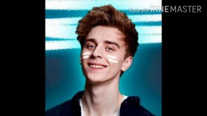 Вдруг Поставим на всю и соседи не спят