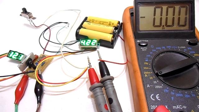 Зарядное устройство для Li-Ion Ni-Cd Ni-MH аккумуляторов Контроллер заряда Battery charge controlle смотреть онлайн