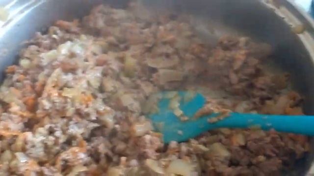 Блинчики с начинкой из куриных сердечек и печени.#курица #начинка #блинчики #сердечки #печени #### смотреть онлайн