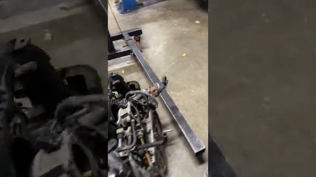 11 Subaru Legacy 2.5 engine swap from top смотреть онлайн