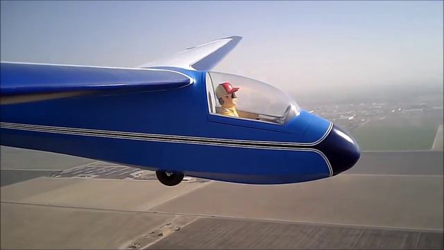 Maiden Flight of the Phoenix смотреть онлайн