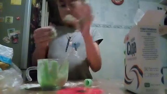 Как сделать лизуна без буры,тетрабората натрия!😘😘😘😘😘😘😘😘😘 смотреть онлайн