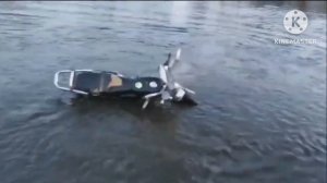 Падения на мопеде Альфа