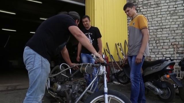 Кастомайзинг по-русски. Выпуск 2. Дрэгстер на базе Урала