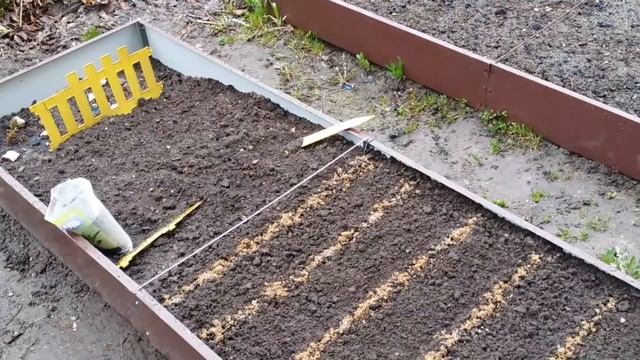 Отдыхаем хорошо?с лопатами в руках!!Дача..1 майские праздники!2020. смотреть онлайн