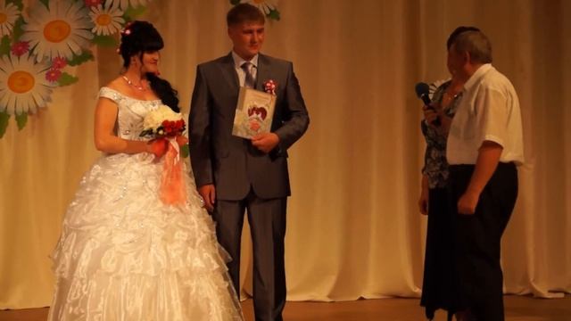 Праздник День семьи в Доме Культуры. смотреть онлайн