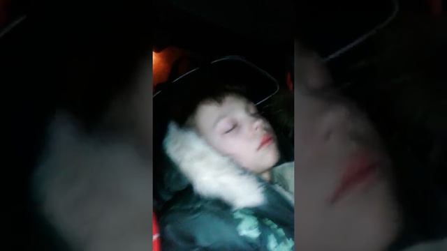 Как прикольнуться над спящим смотреть онлайн