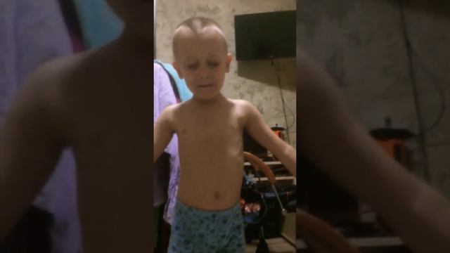 Как правильно заправлять постель? смотреть онлайн