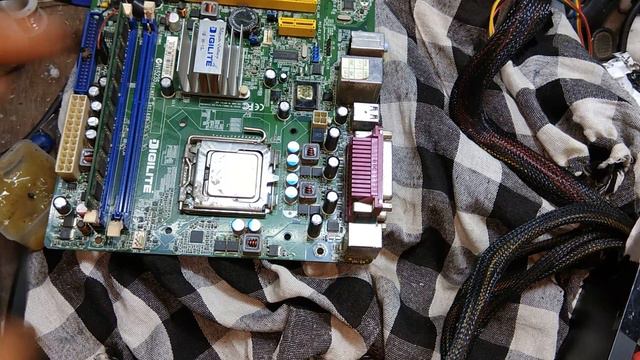 DIGILITE G41 MXE DEXTOP MOTHERBOARD STUCK ON BION # USB NOT WORKING смотреть онлайн