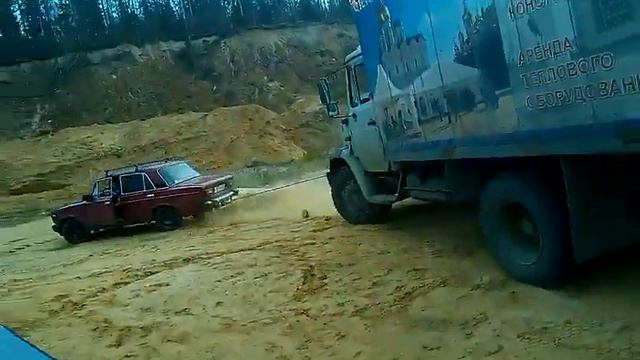 ЖИГУЛЬ ТЯНЕТ ЗИЛА смотреть онлайн