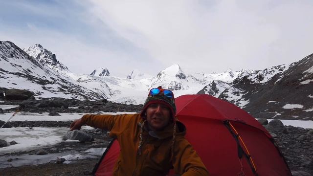 Алтай в мае. Восхождения и прогулки в долине реки Аккол смотреть онлайн