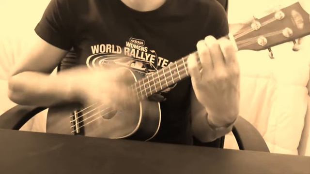 Iz - Somewhere over the rainbow - Ukulele cover смотреть онлайн