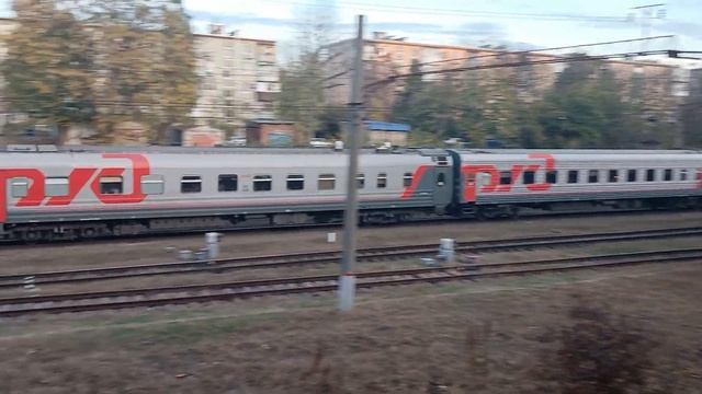 ЭП1М-414 с поездом Новороссийск  - Нижний Новгород