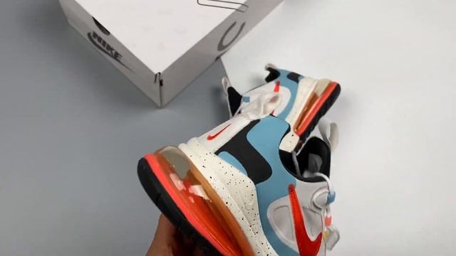 Nike Air Max 270 React The Future is in the Air White Infrared смотреть онлайн