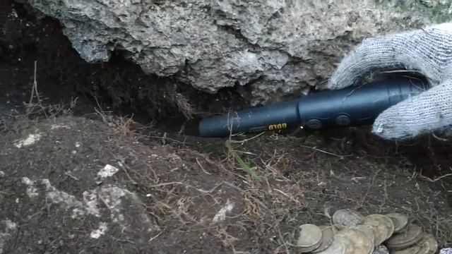 Клад мелкого серебра под камнем смотреть онлайн