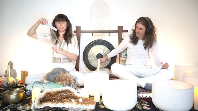Full Moon in Leo ✨ Sound Bath & Astrology Meditation ✨ Ceremony смотреть онлайн