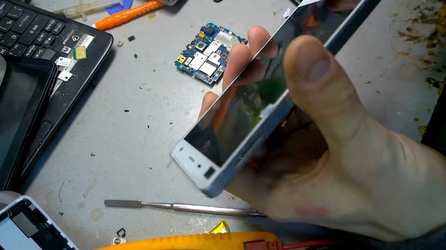 Xiaomi Mi 4 меняем дисплейный модуль. смотреть онлайн