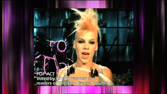 Blue win Pop Act presented by Cat Deeley | 2003 смотреть онлайн