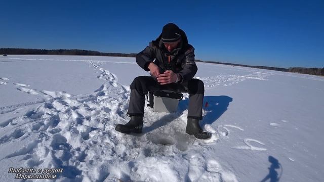 ПОПАЛ НА КЛЁВ ПЛОТВЫ. Рыбалка на ИСТРЕ в ПЯТНИЦЕ, март 2021. смотреть онлайн