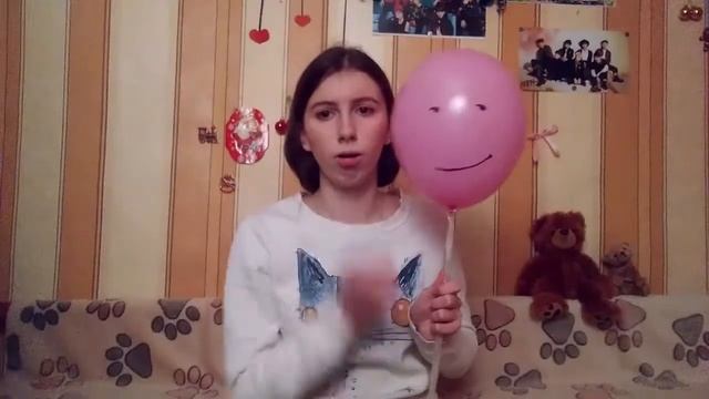 Пытаюсь спасти ВОЗДУШНЫЙ ШАРИК на протяжении 5 минут | Возвращаю шарик к жизни | Lialia смотреть онлайн