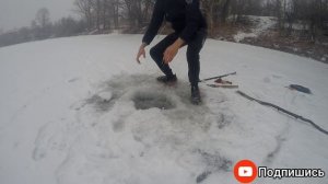 ЛОВЛЯ РАКОВ ЗИМОЙ НА РАКОЛОВКИ | есть ли зимой раки? /токого улов я не ожидал