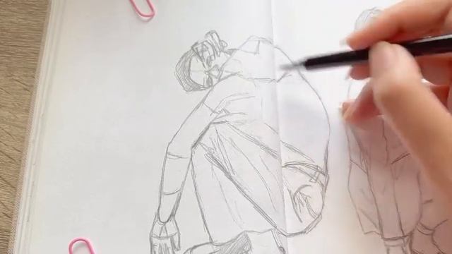 Sketch with me | poses practice session смотреть онлайн
