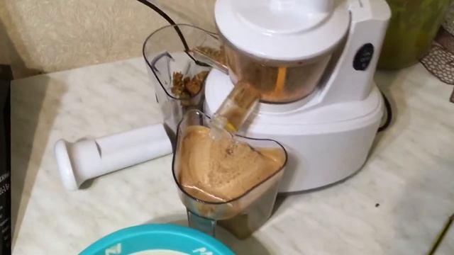 Соковыжималка Kitfort KT-1101 смотреть онлайн