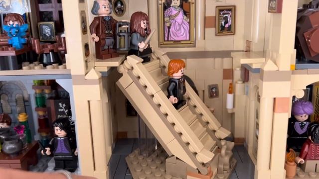 Lego Hogwarts Castle ~ 2020/2022 Modular Sets смотреть онлайн