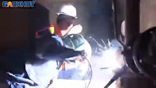 День сотрудников ЖКХ отмечают в Новоссийске смотреть онлайн