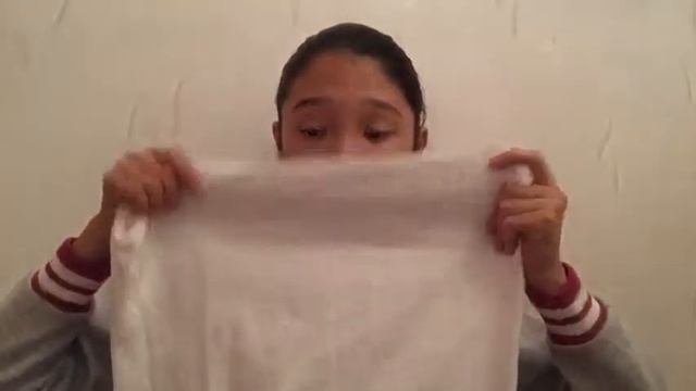 Покупки одежды/ чехол и наушники. смотреть онлайн