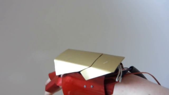 Dual Laser IRON MAN Glove (with sounds and ejecting shell) смотреть онлайн