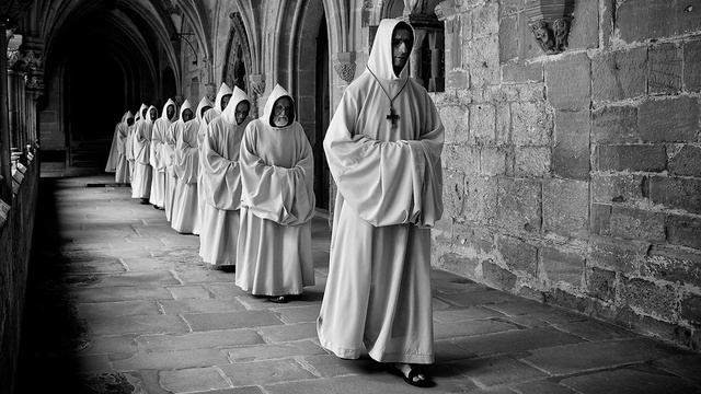 IN SEARCH OF SILENCE - Monastery Music for Relaxation, Prayer, Work, Meditation & Sleep смотреть онлайн