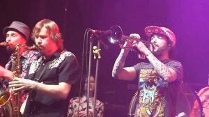 Ленинград - Ленин такой молодой