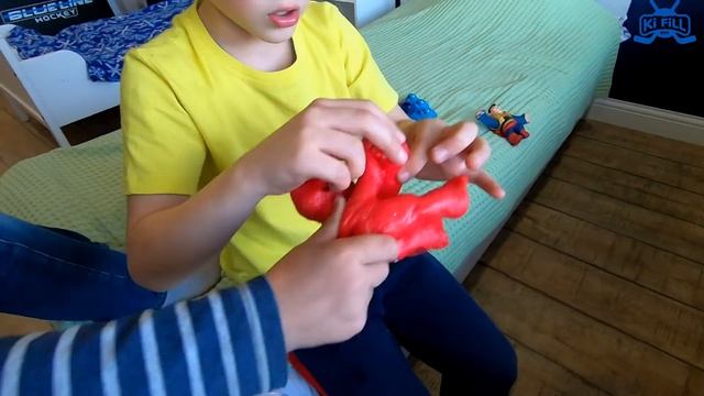 ЧТО Филипп СДЕЛАЛ С ГУДЖИТСУ? / GooJitZu #KiFill boys 13+ смотреть онлайн