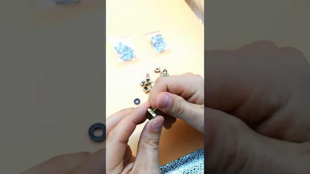 Обзор комплекта крепежа 19 в шкафы и стойки 19 - ANBIK.RU