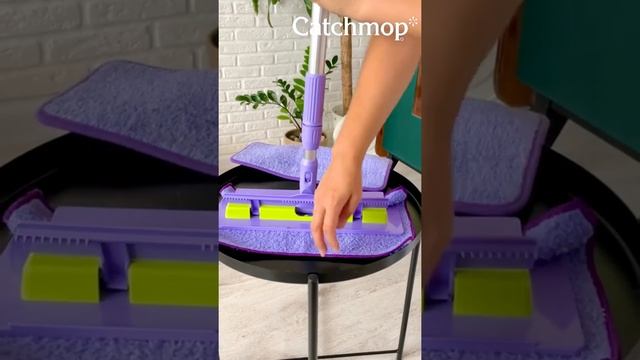Швабра Catchmop с насадкой на липучке и щеткой в комплекте смотреть онлайн