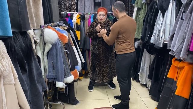 КОЖАНЫЕ КУРТКИ, ДУБЛЕНКИ ИЗ АСТРАГАНА?ОТЛИЧНОЕ КАЧЕСТВО✨Л3-03 Рынок Садовод Москва смотреть онлайн