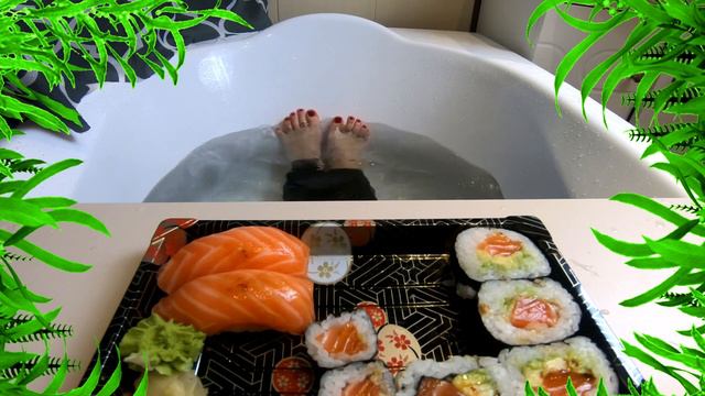 Wetlook - Eating Sushi In The Bathtub!
