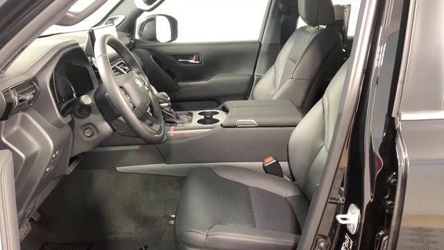 TOYOTA LC300 K-44716-P