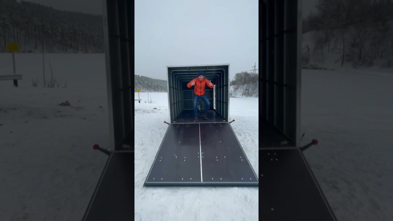 Прицеп-фургон от компании Прицепы Урала для перевозки и хранения мотоцикла. Выполнен под заказ смотреть онлайн