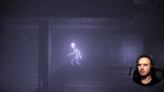 DARQ - Прохождение на русском - ч.1 - Мальчик ходит по стенам и собирает конечности смотреть онлайн