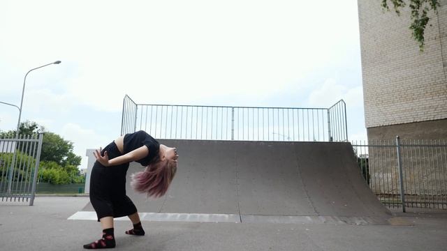 Billie Eilish feat. Khalid - lovely / Contemporary Yana Zhuk смотреть онлайн